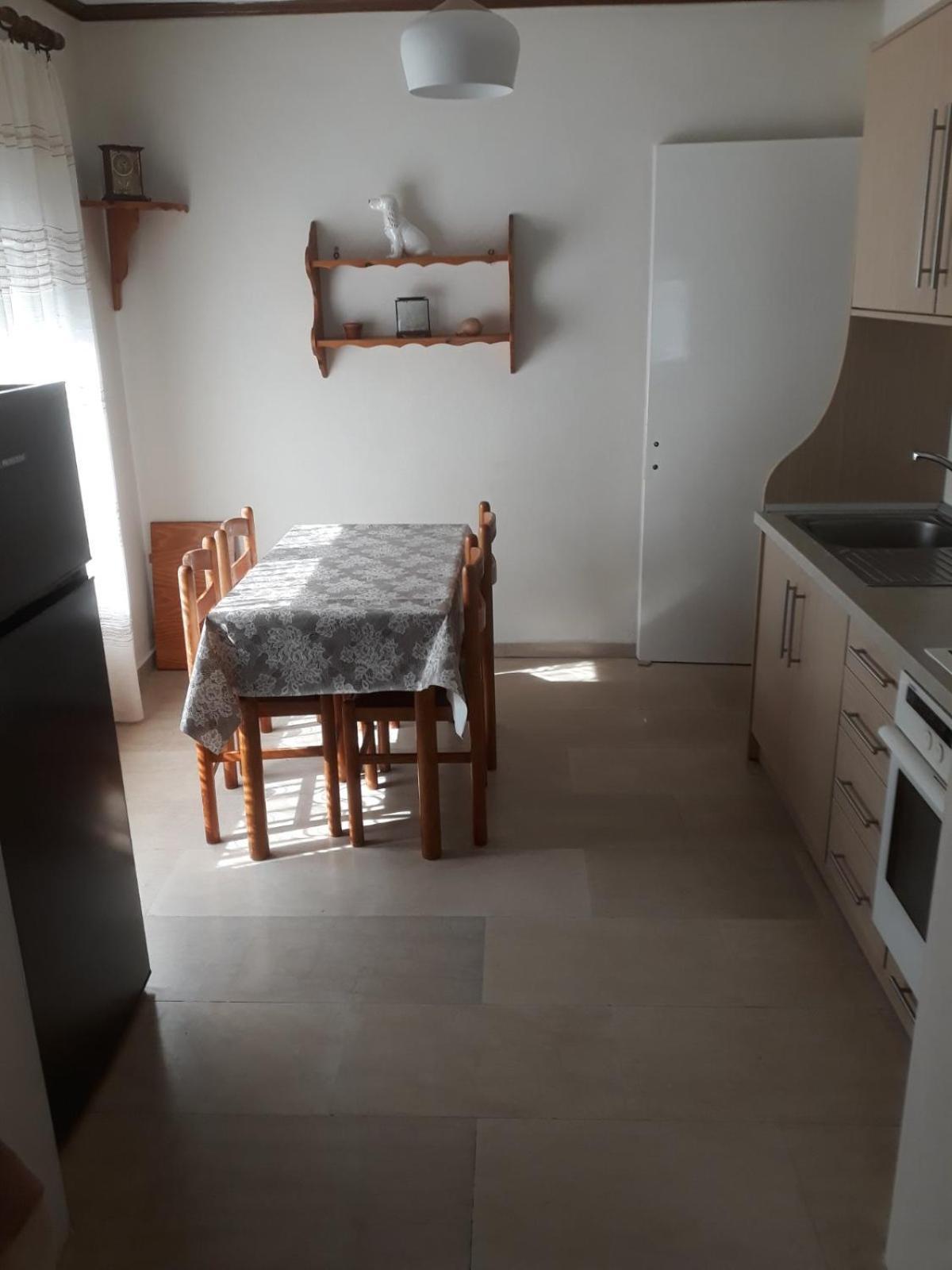 Dimitris Appartment スタブロス エクステリア 写真